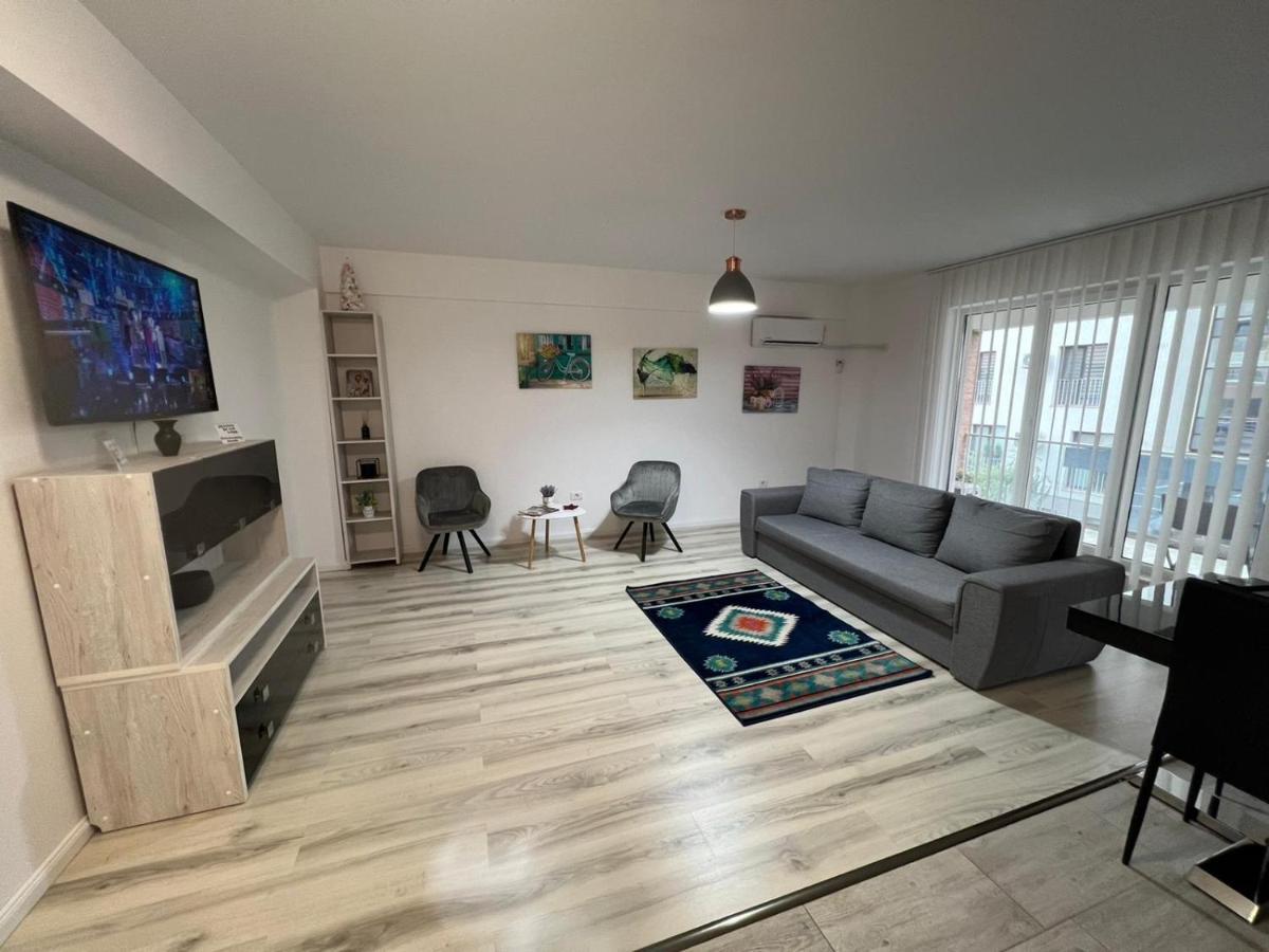 Apartament Intr-O Zona Rezidentiala Linistita Iasi Exteriör bild