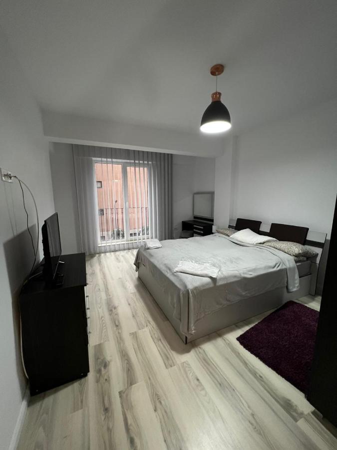 Chic Apartament Complex Inamstro Iasi Exteriör bild